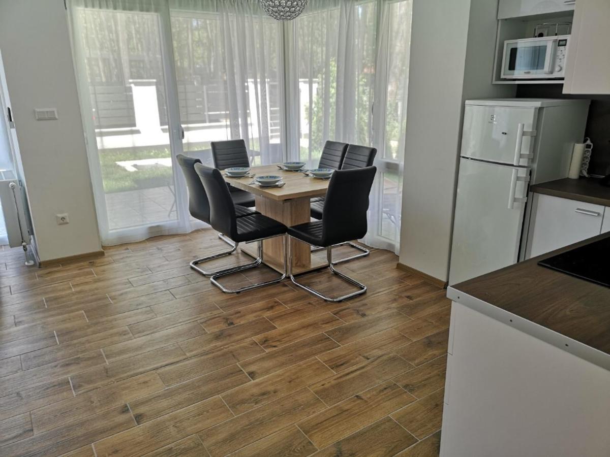 Nella Apartman Apartment Сиофок Екстериор снимка
